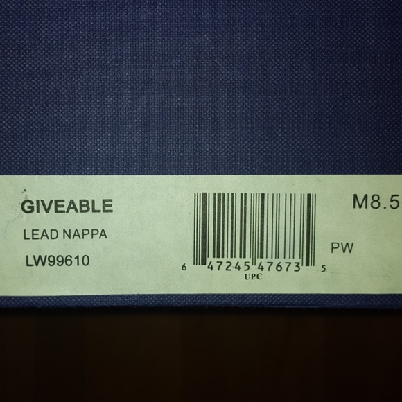 Stuart Weitzman Giveable Flats - Picture 4 of 8